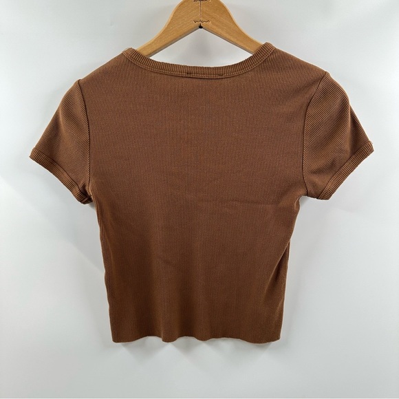 Forever 21 Ribbed Brown Short Sleeve - Picture 4 of 5